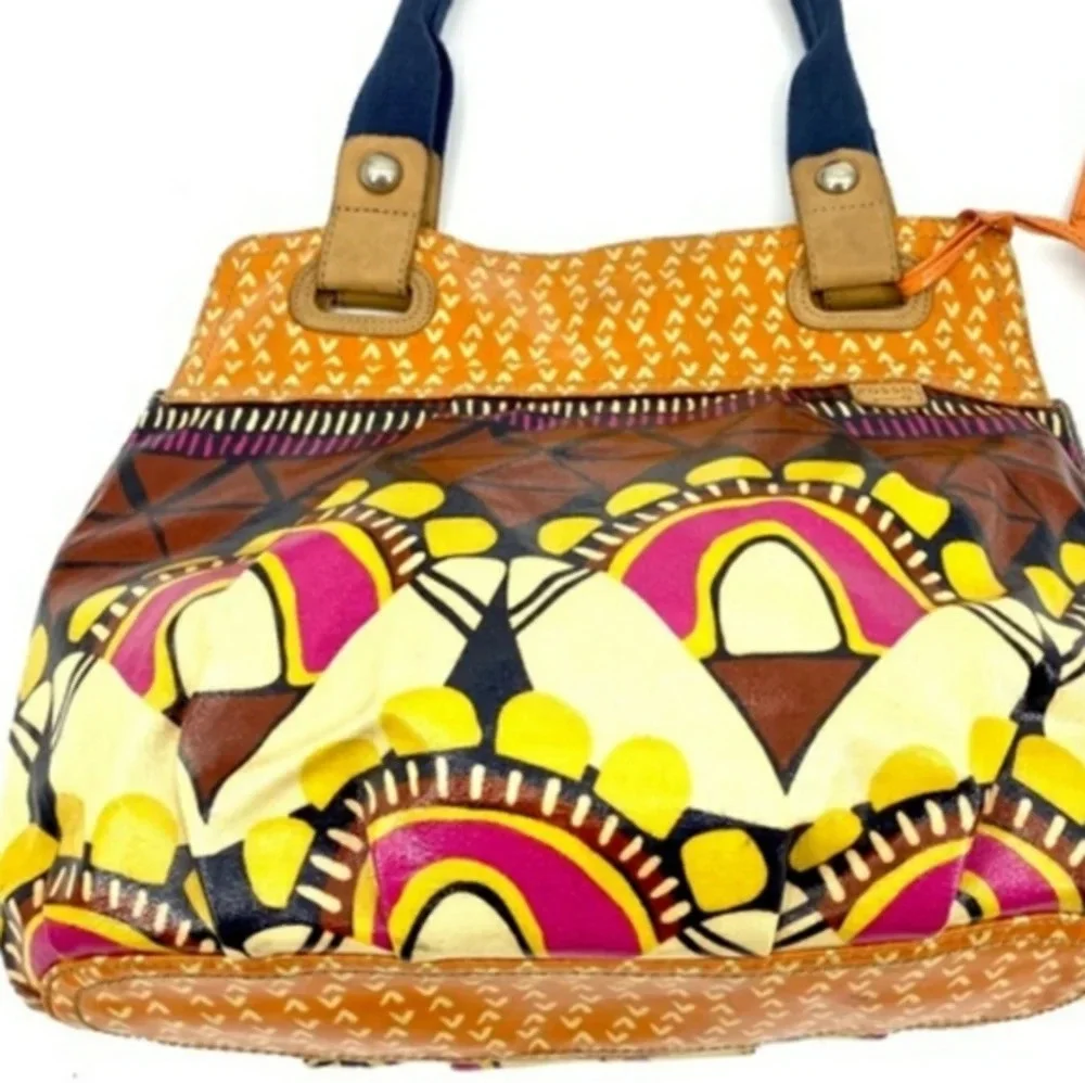 Fossil‎ coated canvas print tote